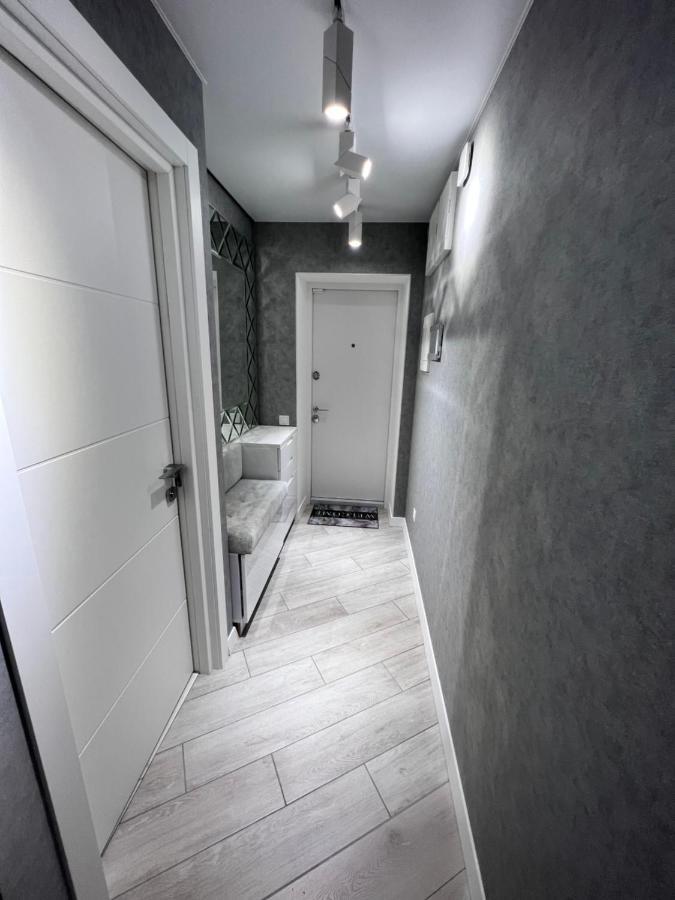 Modern Gagarina Avenue Daire Dnipro Dış mekan fotoğraf